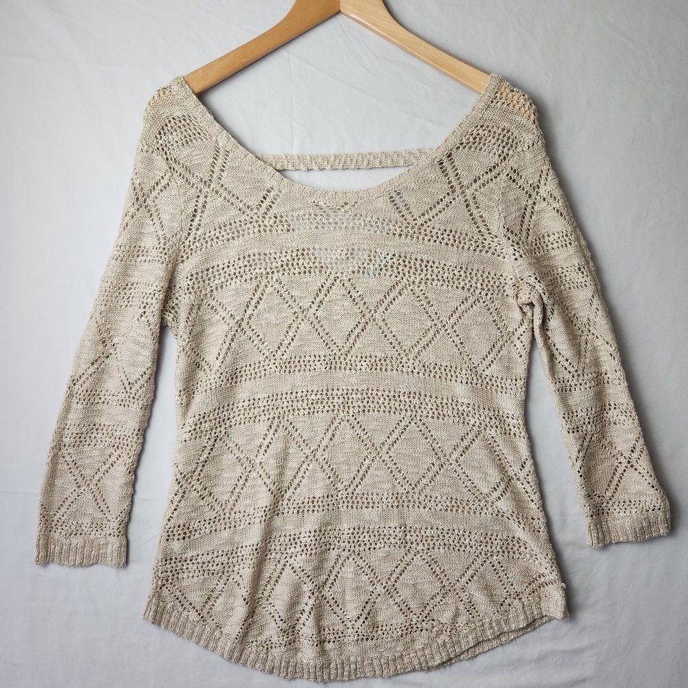 Maurices Cream pointelle Knit Open Back 3/4 Sleeve lightweight Sweater Medium